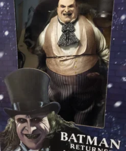 Batman Returns – 1/4 Scale Action Figure – Mayoral Penguin (Danny DeVito) By NECA