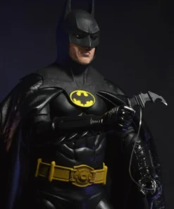 Batman Returns (1989) – 1/4 Scale Action Figure – Michael Keaton By NECA