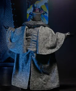 Batman Returns – 1/4 Scale Action Figure – Mayoral Penguin (Danny DeVito) By NECA