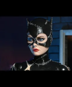 Catwoman: Batman Returns โ 1/4 Scale Action Figure โ Catwoman (Michelle Pfeiffer) By NECA