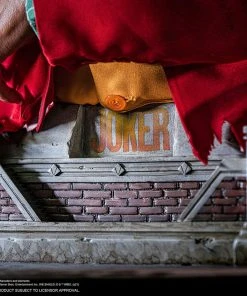 Arthur Fleck Life-Size Bust By Infinity Studio X Penguin Toys DC Series Life-Size Bust - Joker