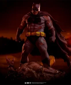 Batman: The Dark Knight Returns Sixth Scale Diorama By Iron Studios