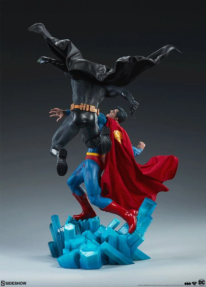 Brand new ✨ Batman Vs Superman Diorama By Sideshow Collectibles Collector Edition 🔔 20 Batman Vs Superman Diorama By Sideshow Collectibles Collector Edition
