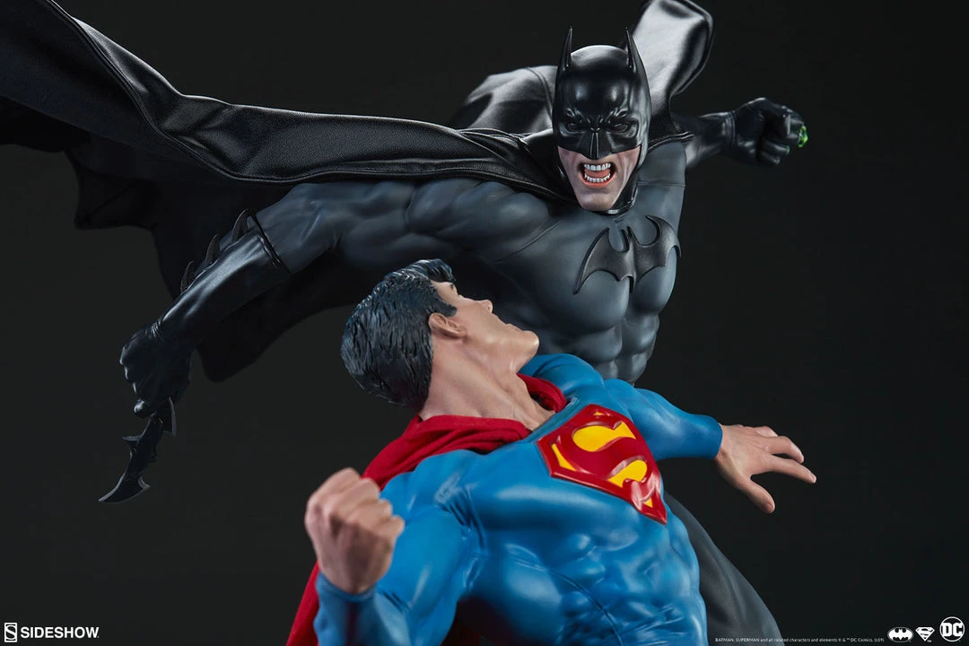 Brand new ✨ Batman Vs Superman Diorama By Sideshow Collectibles Collector Edition 🔔 21 Batman Vs Superman Diorama By Sideshow Collectibles Collector Edition
