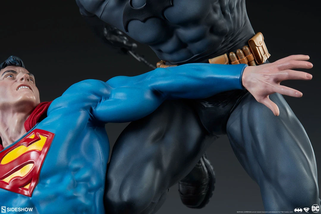 Brand new ✨ Batman Vs Superman Diorama By Sideshow Collectibles Collector Edition 🔔 29 Batman Vs Superman Diorama By Sideshow Collectibles Collector Edition