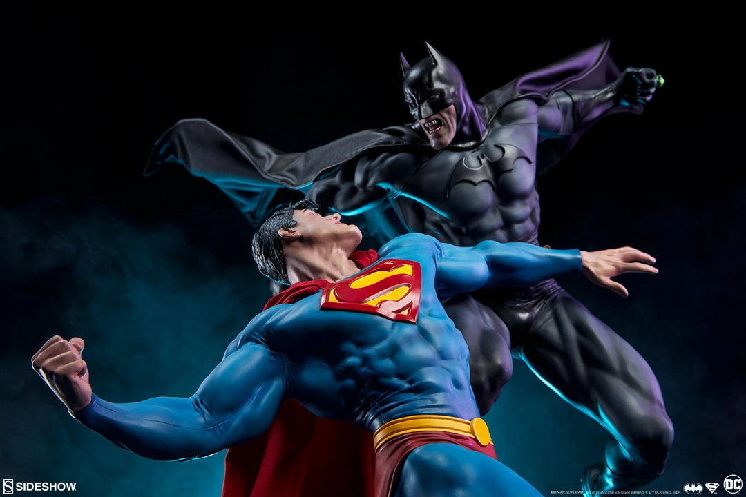 Brand new ✨ Batman Vs Superman Diorama By Sideshow Collectibles Collector Edition 🔔 9 Batman Vs Superman Diorama By Sideshow Collectibles Collector Edition