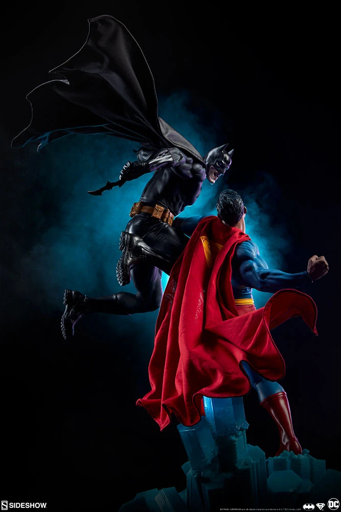 Brand new ✨ Batman Vs Superman Diorama By Sideshow Collectibles Collector Edition 🔔 10 Batman Vs Superman Diorama By Sideshow Collectibles Collector Edition