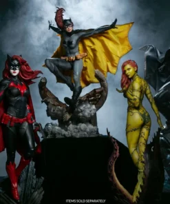 Batman Premium Format™ Figure By Sideshow Collectibles