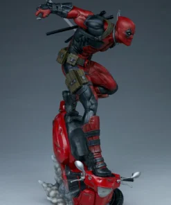 Deadpool Premium Format™ Figure By Sideshow Collectibles