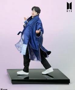 Jin Deluxe Statue By Sideshow Collectibles BTS Idol Collection