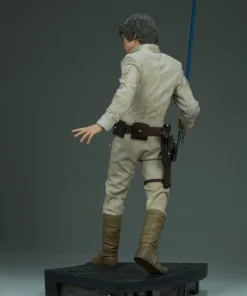 Sideshow Collectibles Luke Skywalker Premium Format™ Figure Star Wars